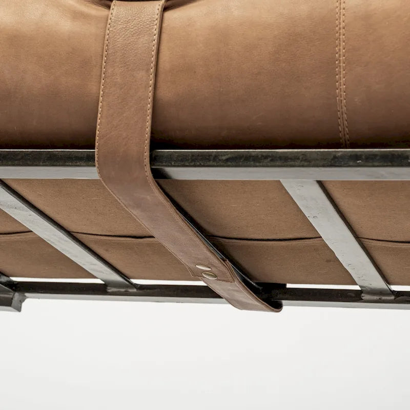 Panca Accento con Seduta in Pelle Nera/Marrone/Grigia e Base in Metallo, 2 Posti – 140 cm L x 41 cm P x 48 cm H