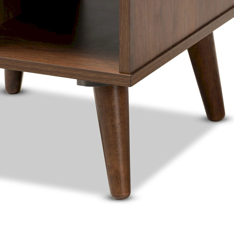 Tavolino Carson Carrington Bankekind Modern in Legno di Noce
